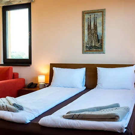 Em Hotell Lozenets